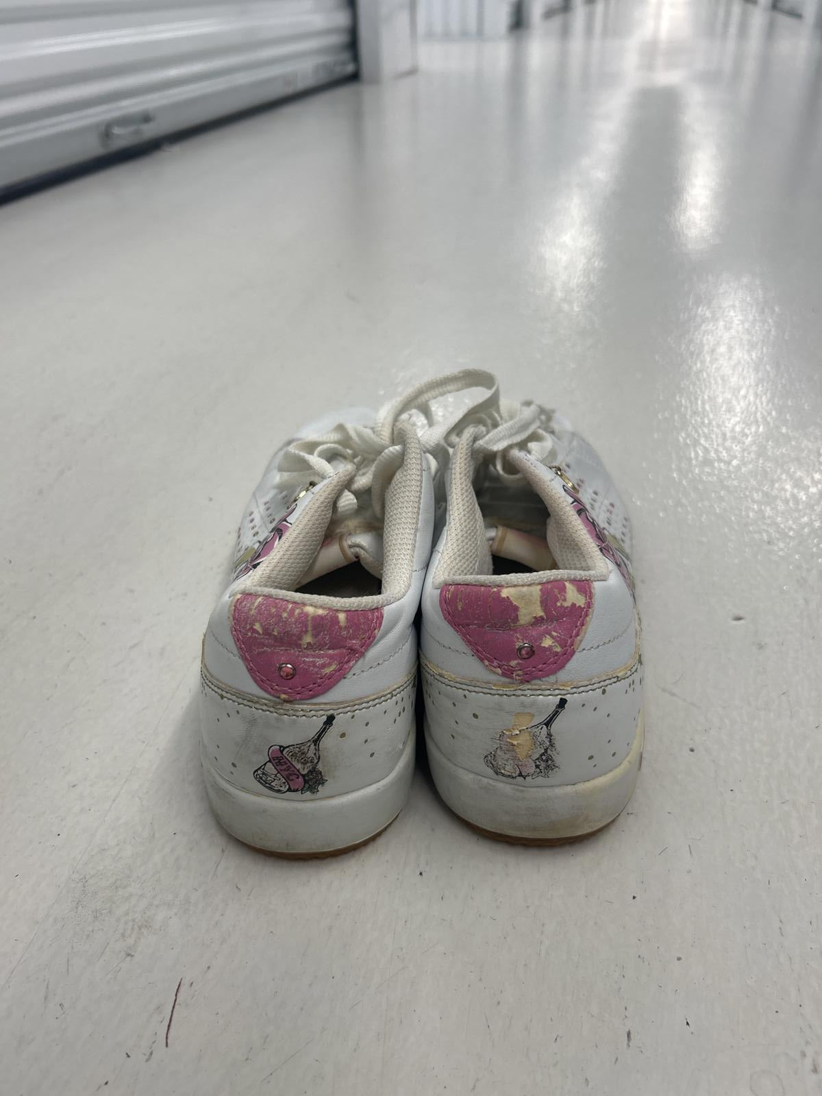 Vintage Ecko UNLTD. White Sneakers with Floral Design