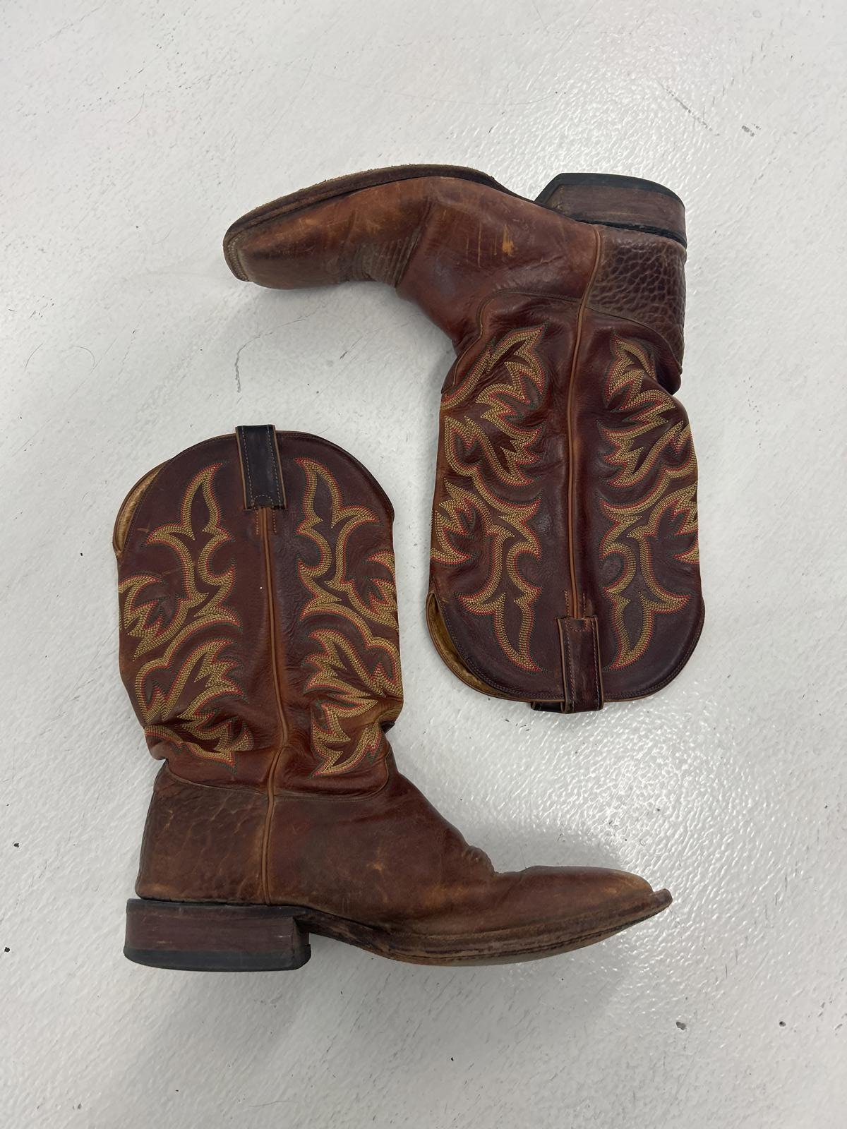 Vintage Brown Leather Cowboy Boots with Intricate Stitching