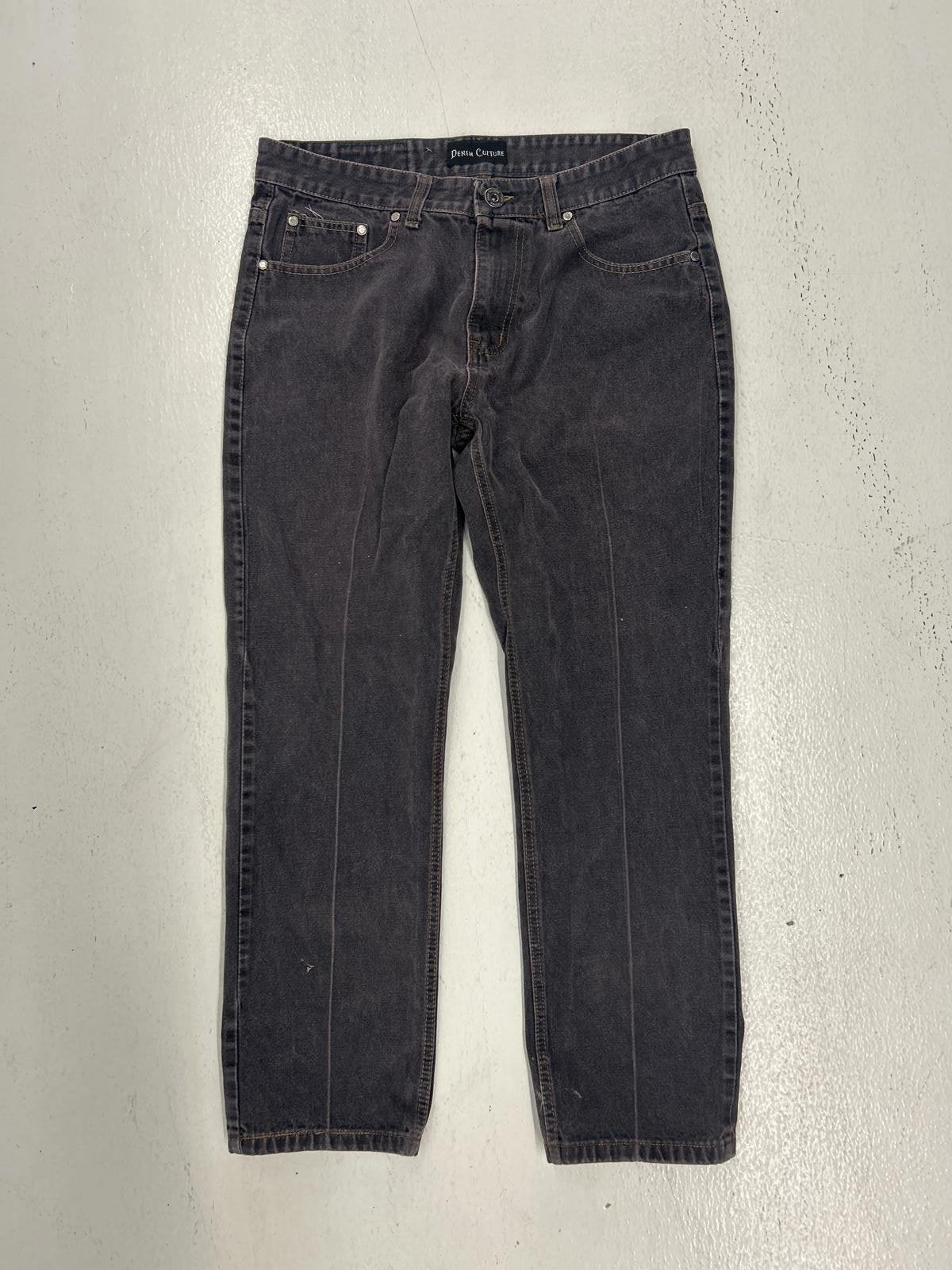 Stylish Vintage Denim Jeans with Unique Back Pocket Design