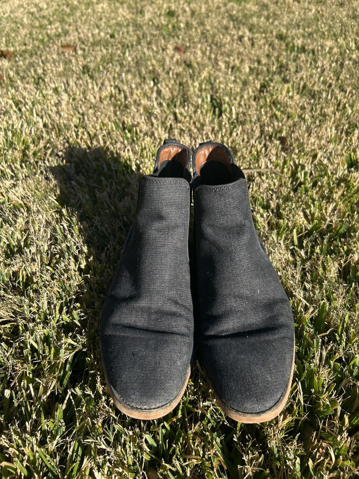 Minimal Black Chelsea Boots for Men