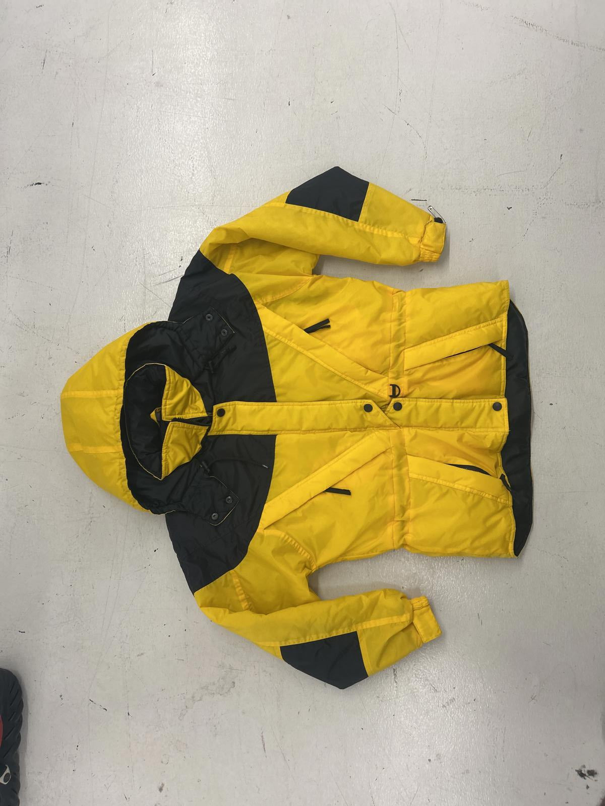 SK Gear Women's Yellow and Black Puffer Jacket - Medium Size