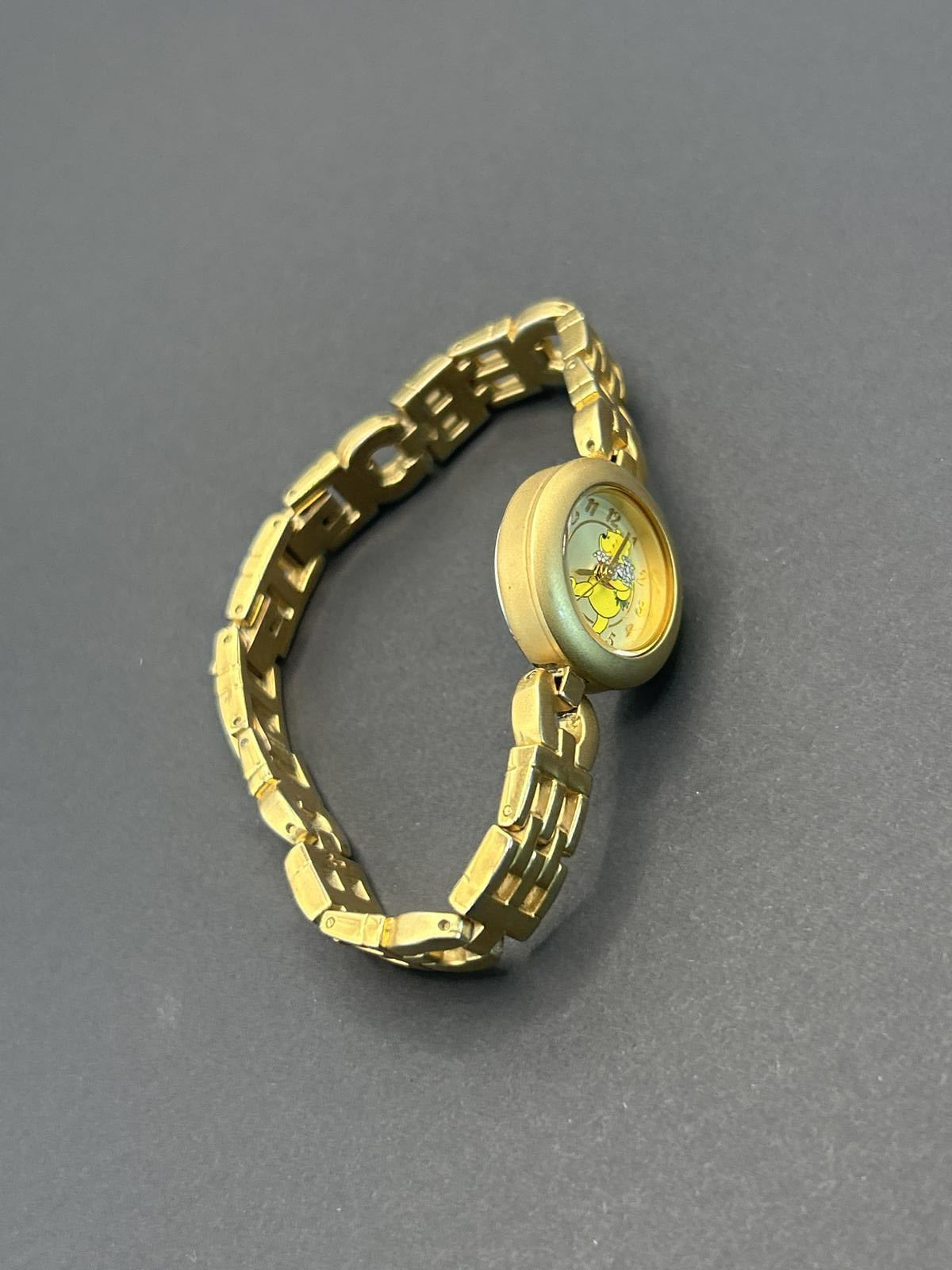 Vintage Winnie The Pooh Watch with Gold Tone Bracelet