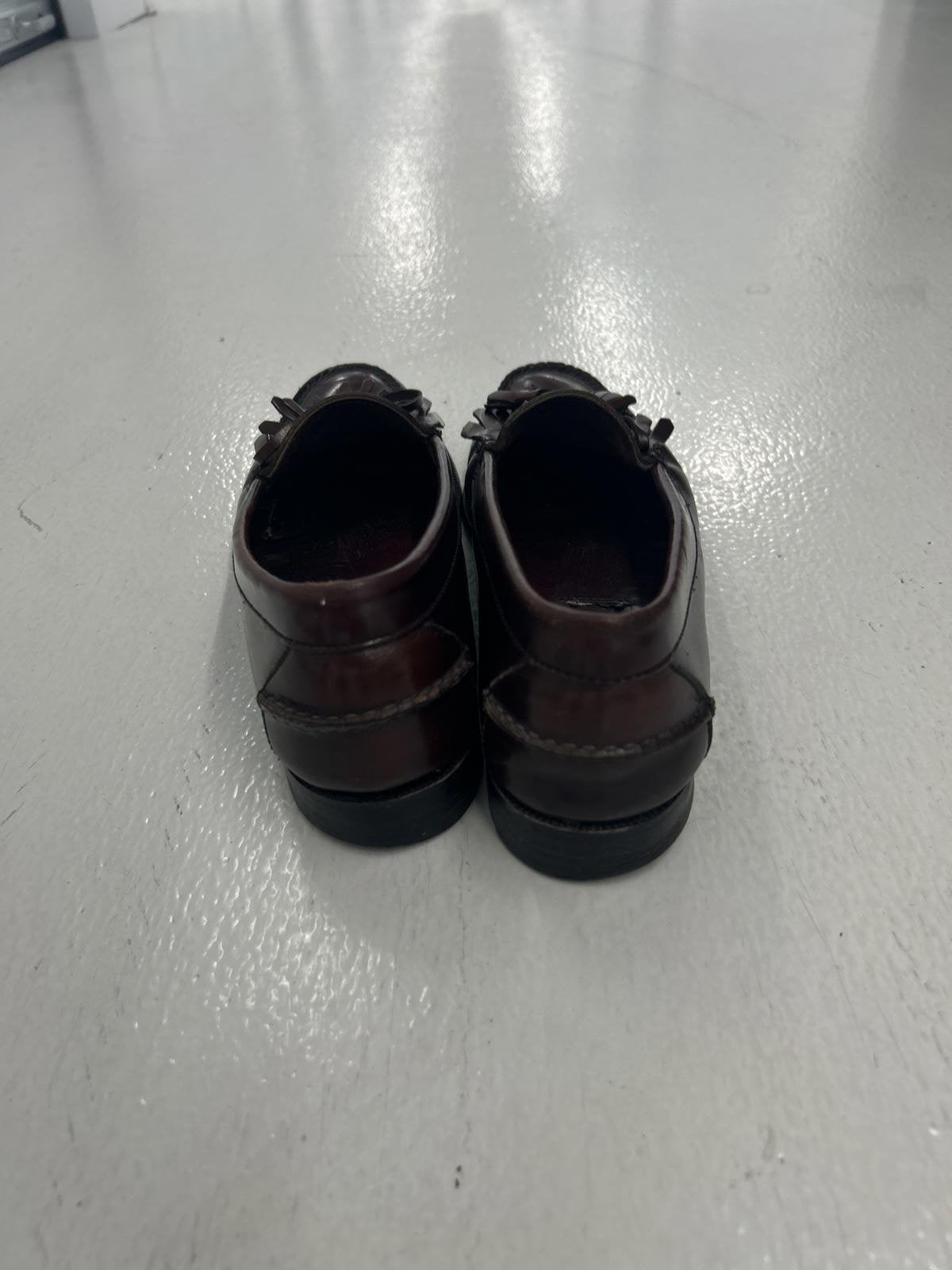 Classic Brown Leather Loafers with Tassels