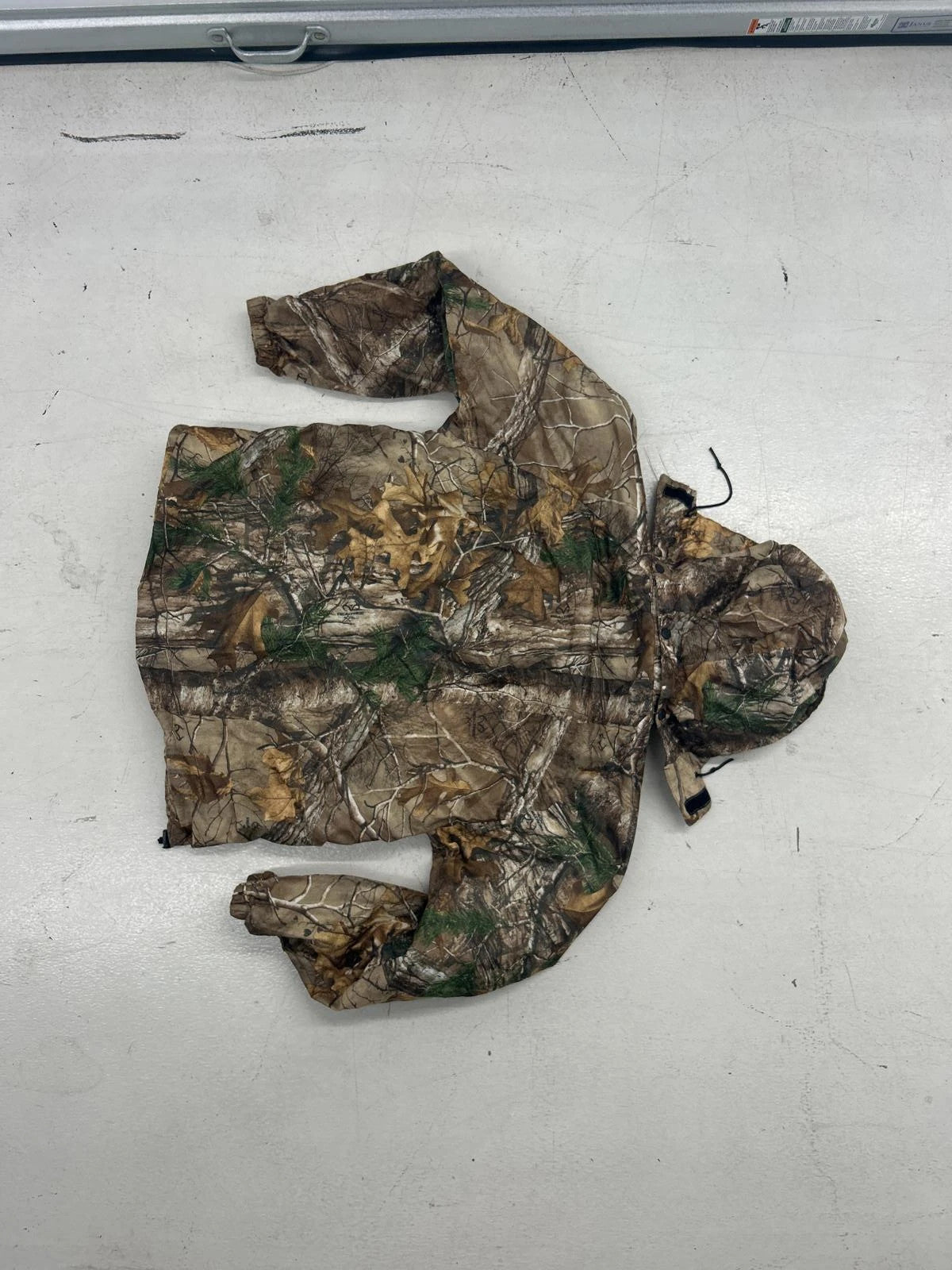 Men'S Camo Outdoor Jacket - Perfect For Hunting And Fishing