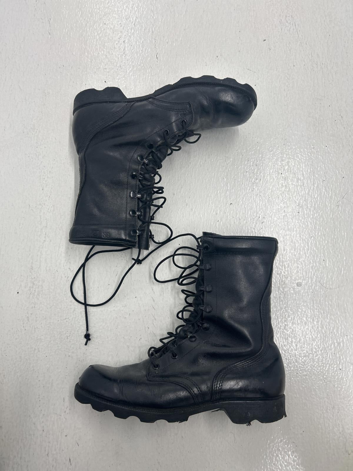 Durable Black Lace-Up Leather Combat Boots - Size