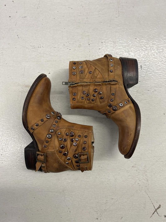 Stylish Tan Leather Ankle Boots with Studded Detail