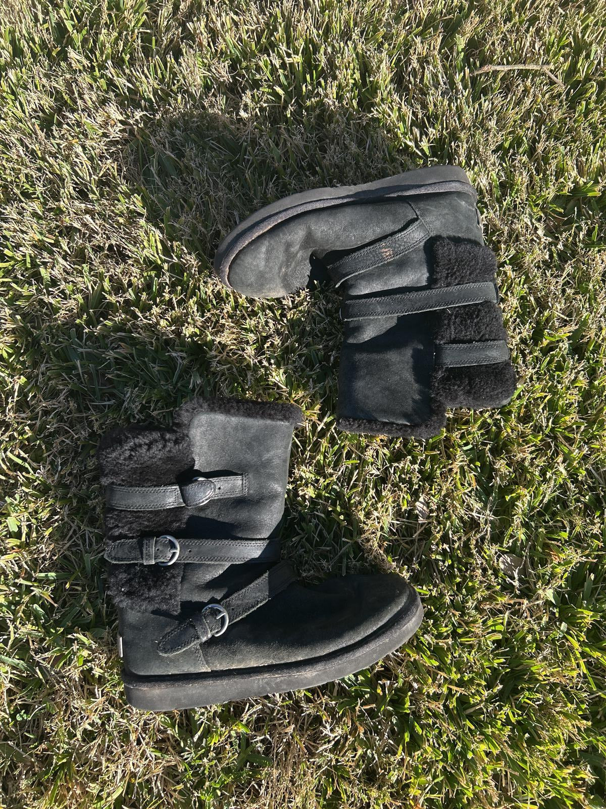 Ugg Buckle Leather Black Faux Fur Winter Boots