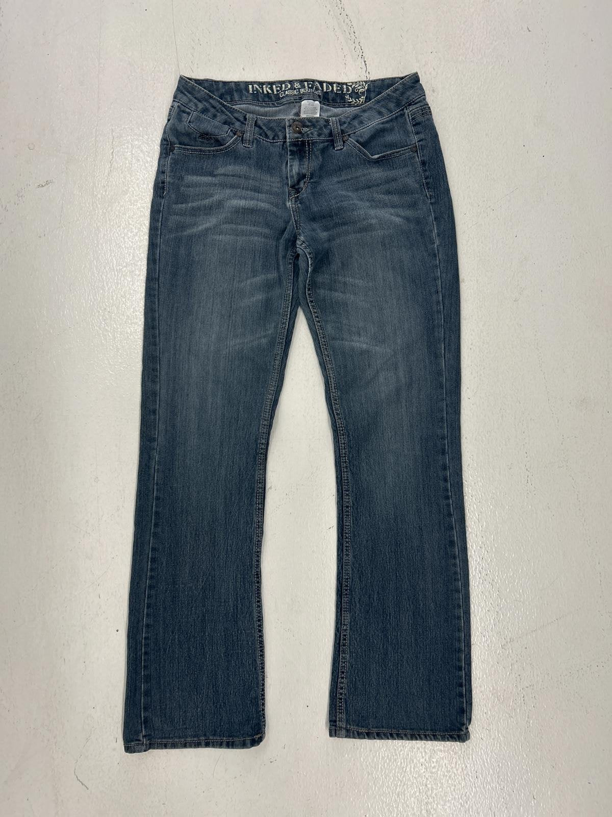 Distressed Bootcut Jeans - Perfect for Casual Wear