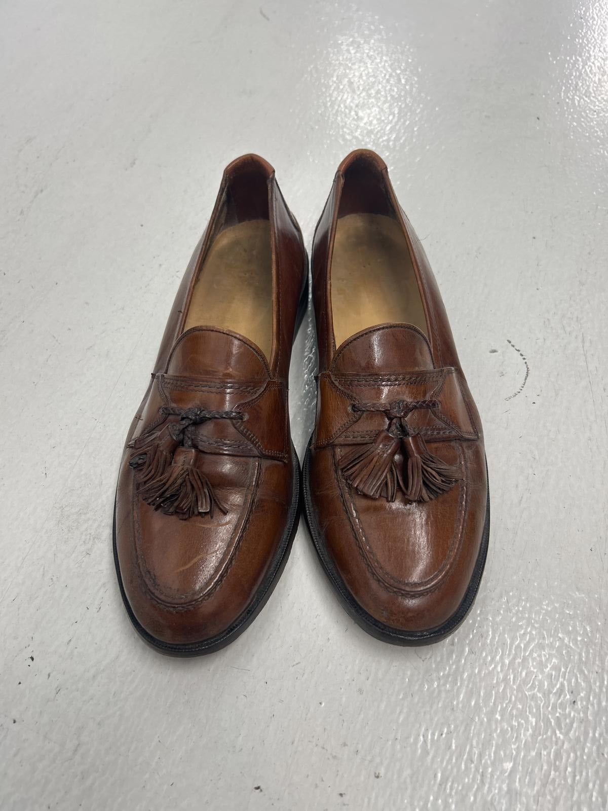 Retro Brown Leather Loafers with Tassels