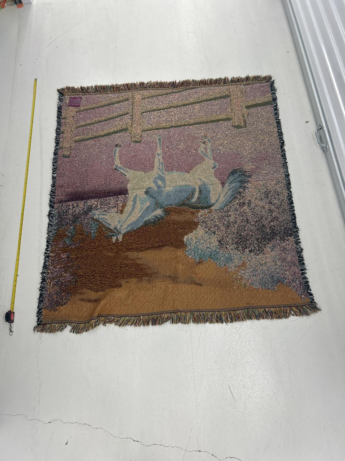 Beautiful Horse-Themed Tapestry Blanket