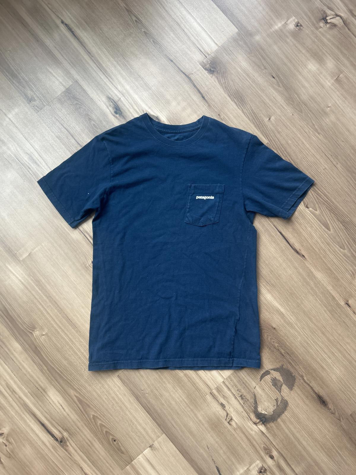 Patagonia Graphic T-Shirt - Navy Blue