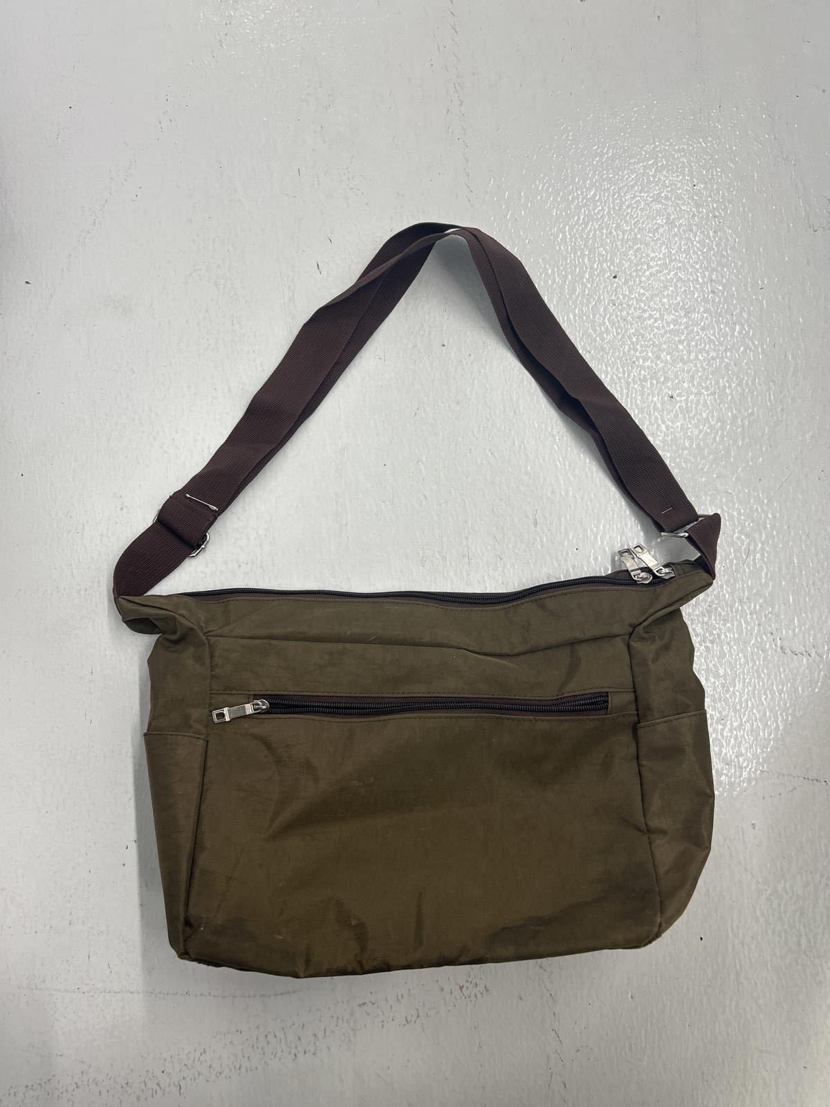 Stylish Olive Green Messenger Bag with Multiple Pockets