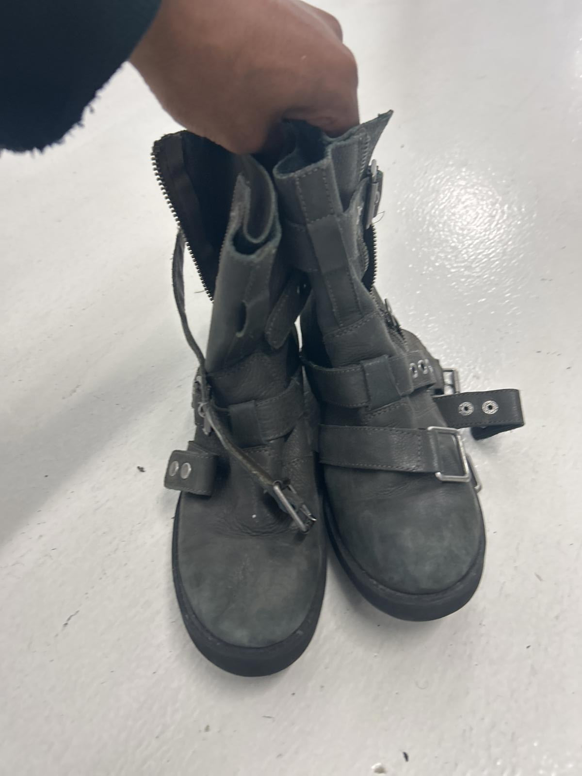 ASH Unique Grunge Leather Gray Buckled Ankle Boots