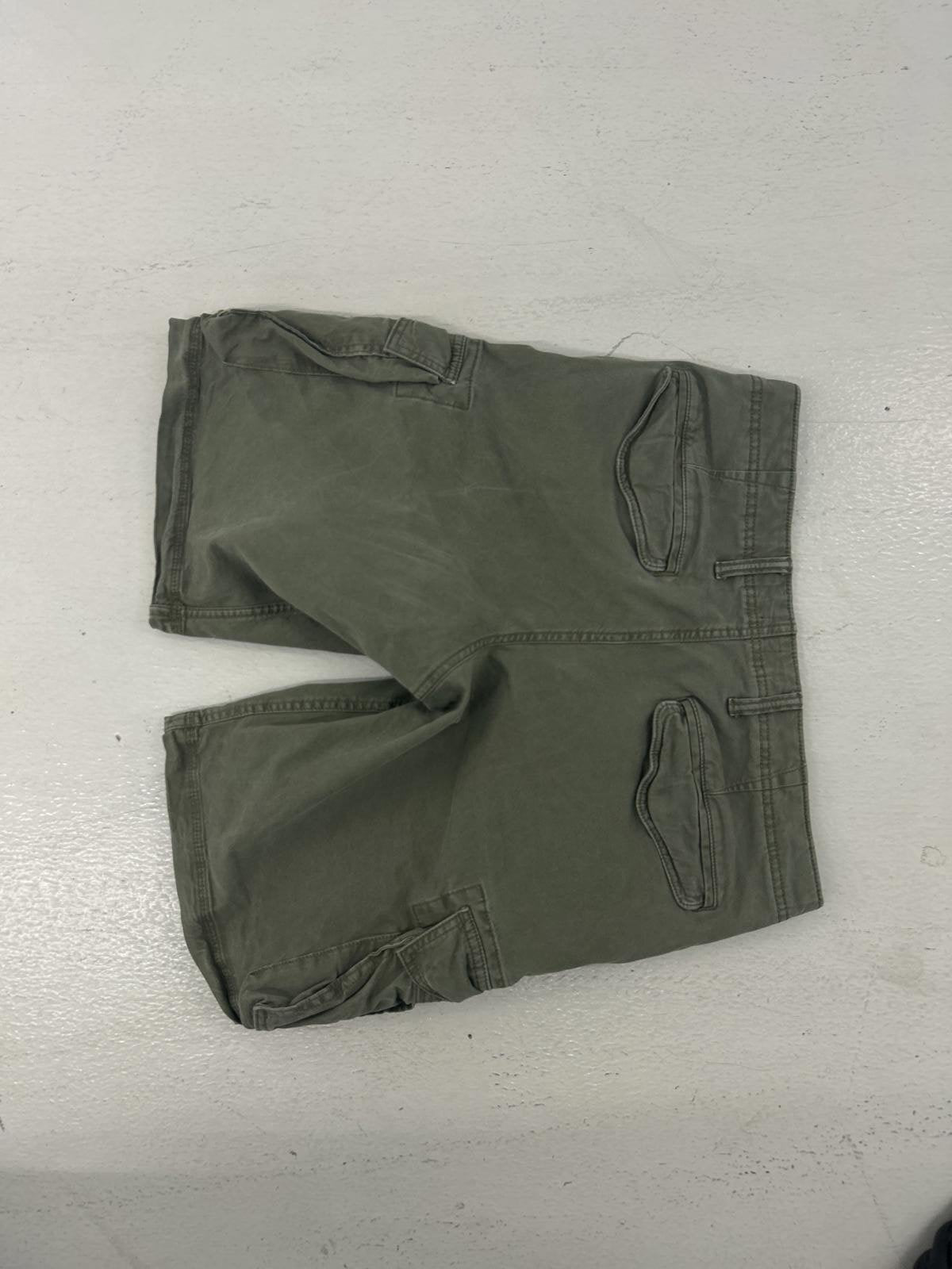 Functional Cargo Shorts for Everyday Adventures